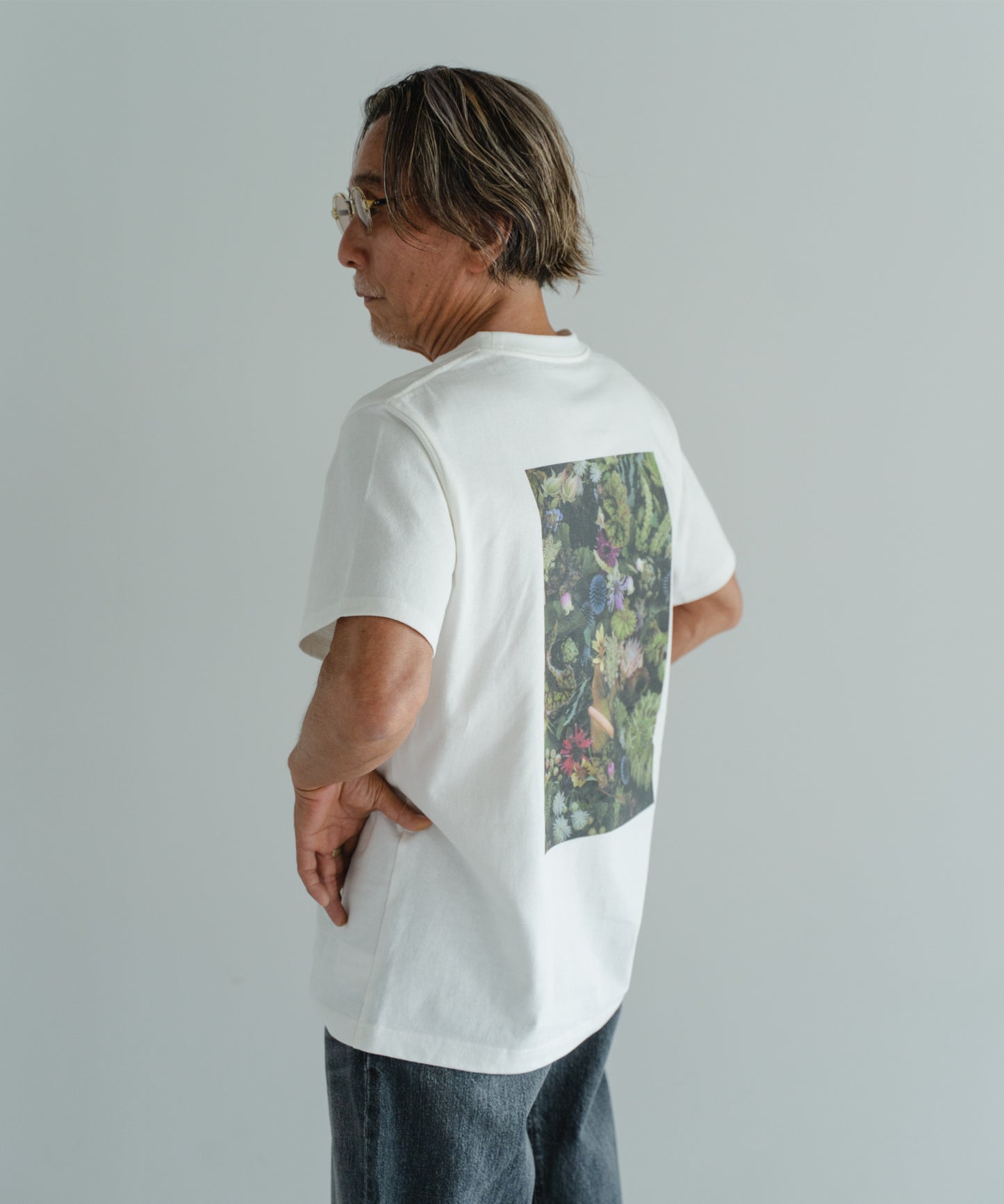 Botanical T-Shirt - White