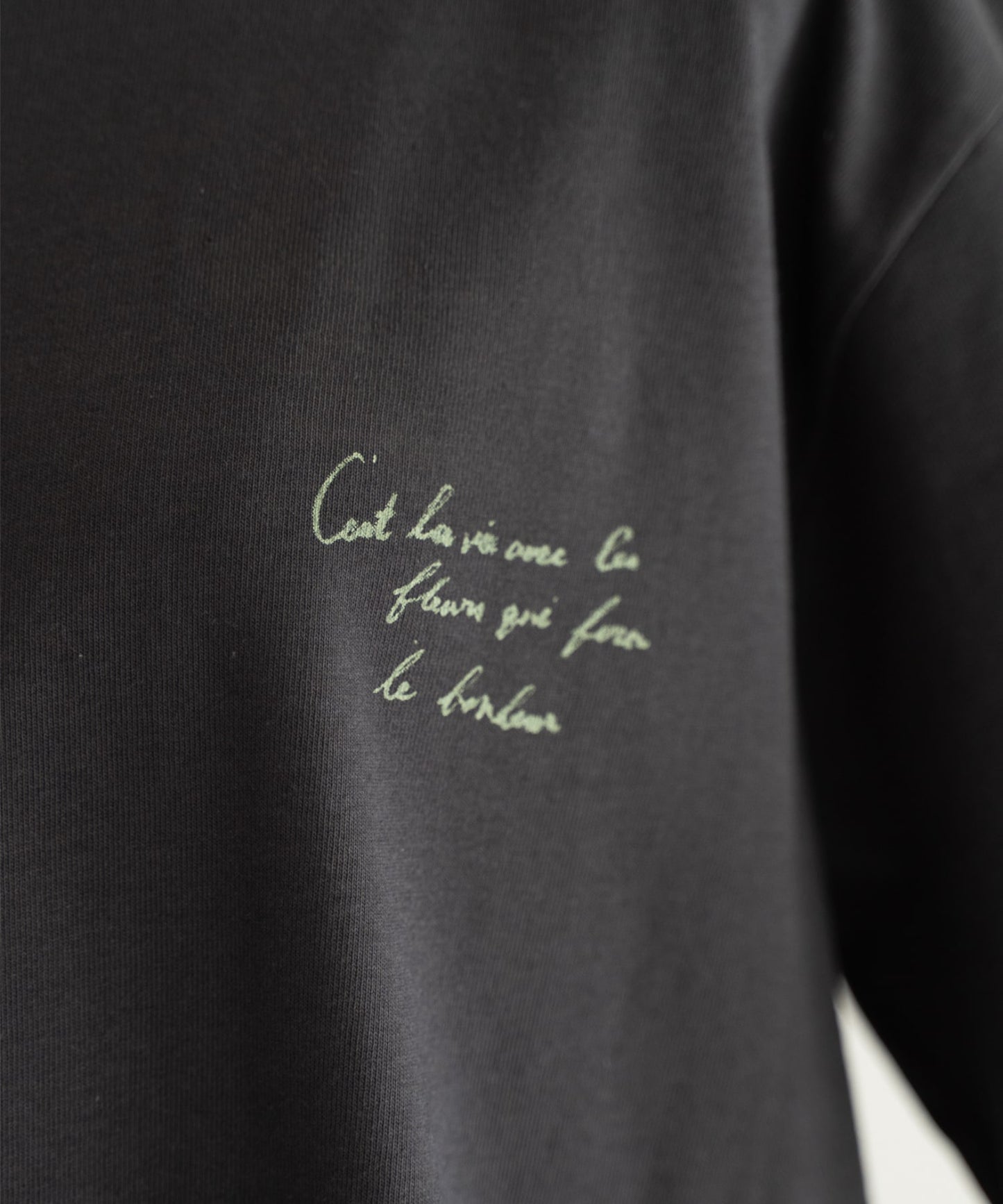 Botanical T-Shirt - Charcoal Black