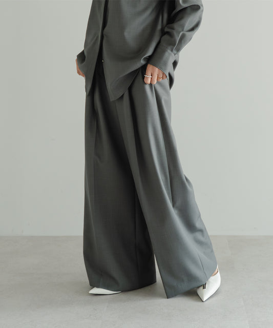 Tuck Wide Pants - Charcoal Gray
